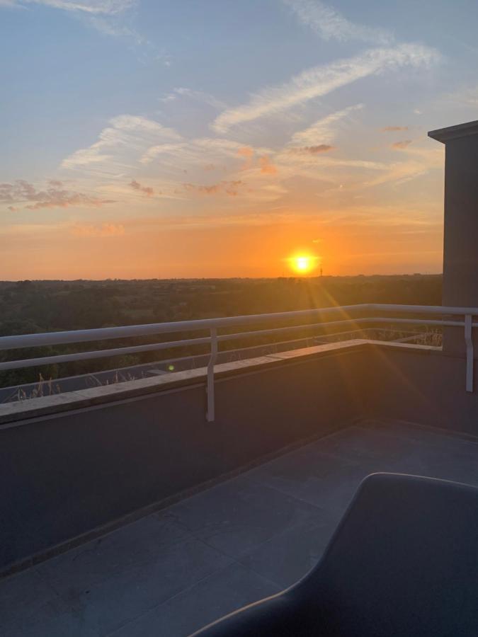 Ferienwohnung Penthouse Aureliana Attico Con Piscina A Roma Exterior foto